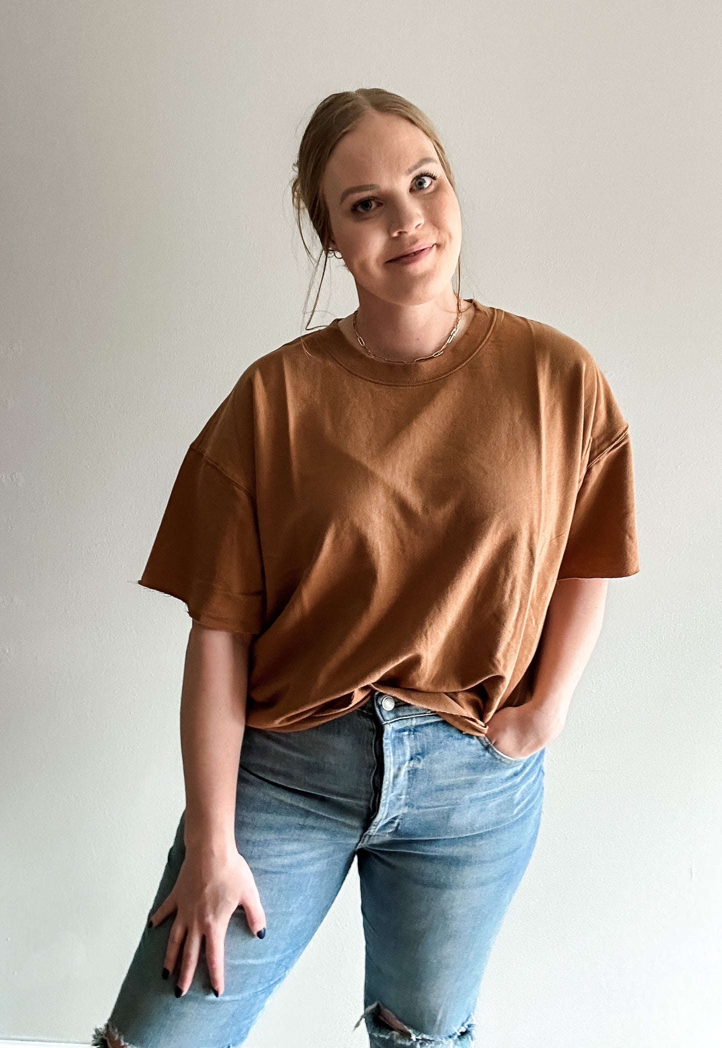 Everything Tee in Camel